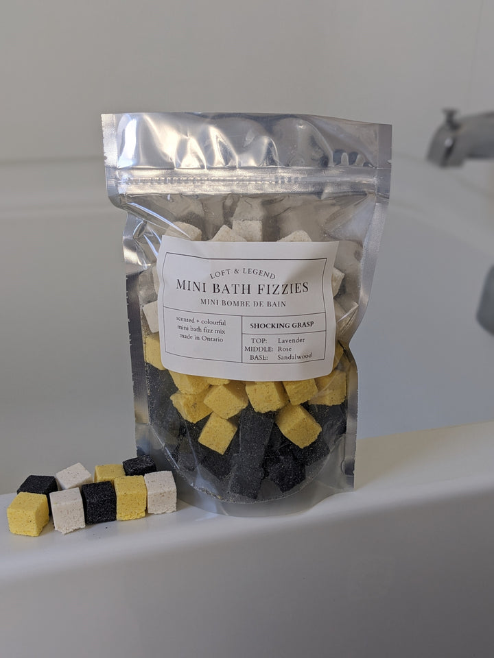 Shocking Grasp Mini Bath Bombs